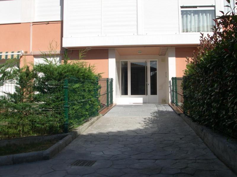 Apartamento En Contranquil Apartment กังกัส เด โอนิส ภายนอก รูปภาพ